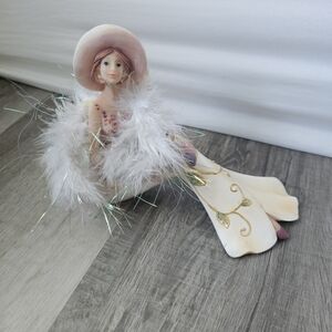 Vintage Elegant Lady Feather Boa Ribbon Bow Hat